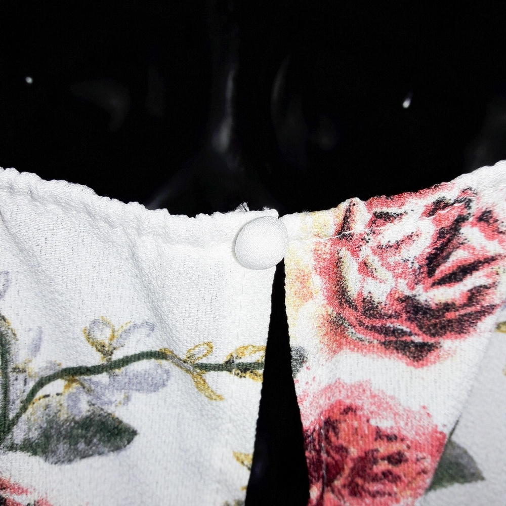 White & Pink Floral Tie Waist Sleeveless Crop Top - Picture 6 of 8